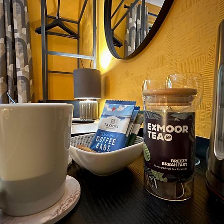 The Earlsdale Bed And Breakfast Ильфракомб Экстерьер фото